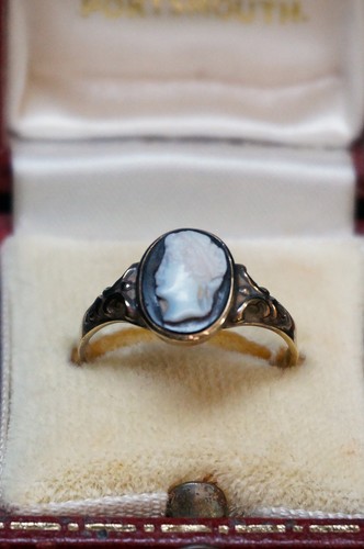 Victorian carved hardstone - carved,