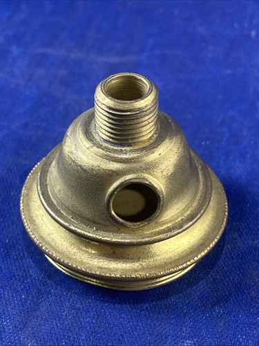 Oil lamp convertor screws into - oil,