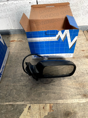 Front right wing mirror fits - front,