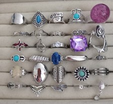 COSTUME JEWELLERY RINGS JOB