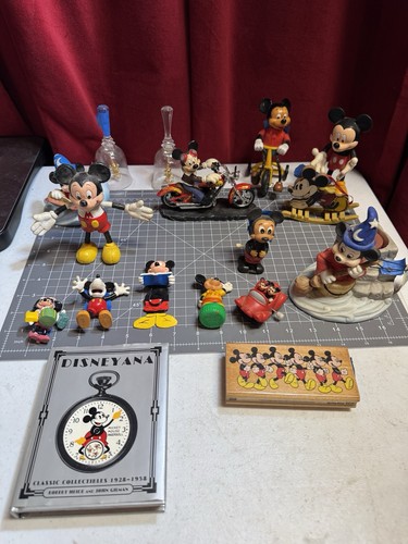 Large lot vintage mickey - large, of