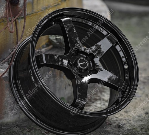 Black gtr alloy wheels - 18",