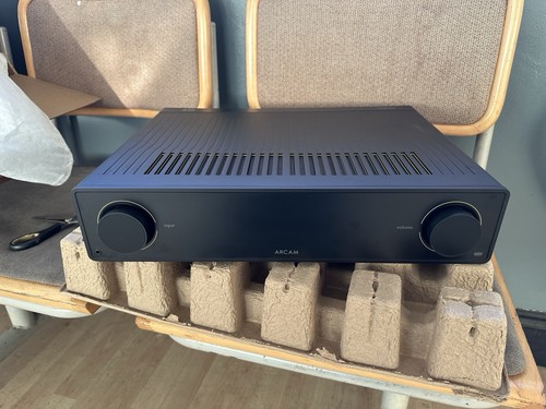 Arcam radia a15 - radia, integrated