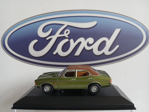 Corgi ford cortina mk3 2 - "corgi",