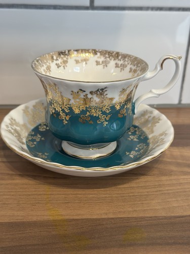 Vintage royal albert bone - albert,