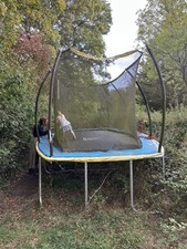 Zero gravity rectangular trampoline