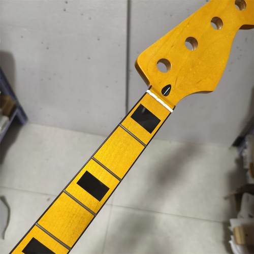 Yellow fret 4string maple - ,