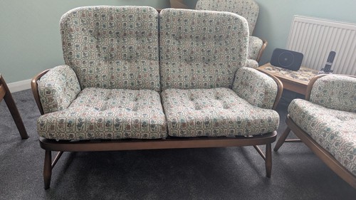 Ercol seater windsor style - 2,