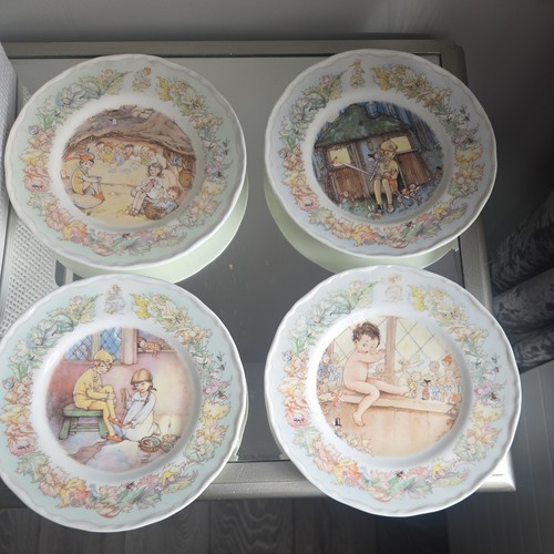 Royal worcester fine bone - royal,