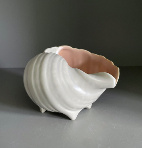 Poole pottery c97 shell peach - shell,,