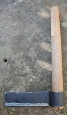 A small 6 inch Froe, Wood