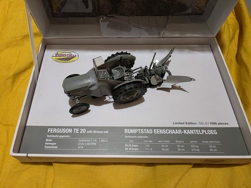Universal hobbies ferguson - universal,