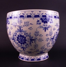 Antique CACHEPOT - ZSOLNAY