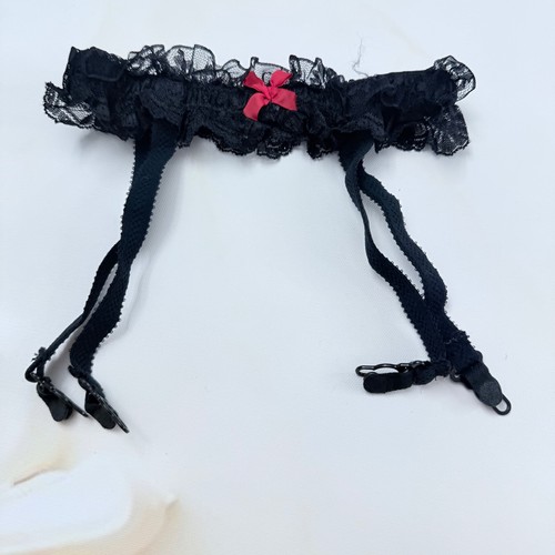 Vintage black lace - black,