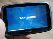 TomTom Go 510 GPS Sat Nav Lifetime WORLD Maps NO ACCESSORIES updated October 25