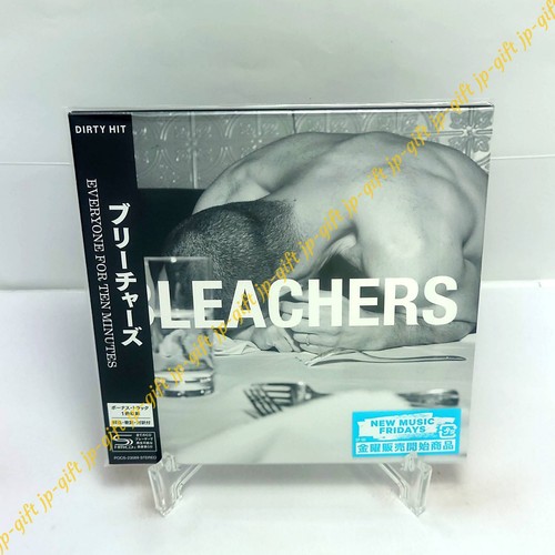 Bleachers everyone for ten - everyone,