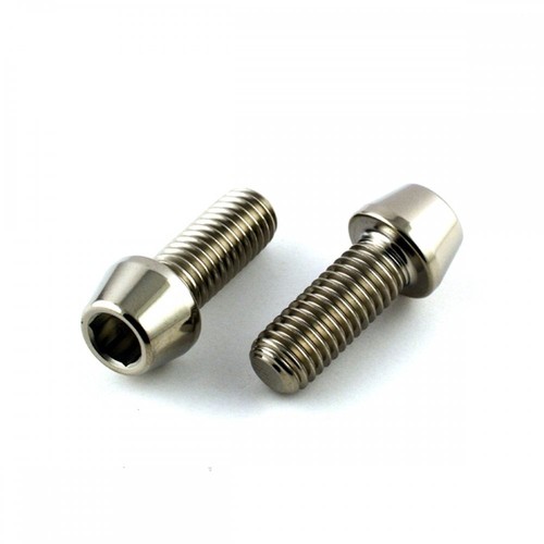 Agusta 750 1000 04 - f4,