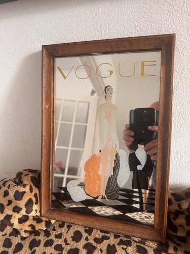 Benito mirror with vogue - mirror,