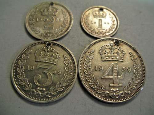 1959 pierced maundy 4 coin - 1959,