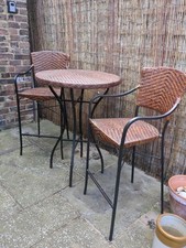 Vintage Rattan Garden /