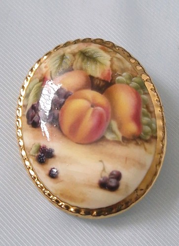 Vintage aynsley orchard - vintage, gold