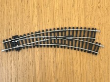OO Peco Setrack early version  ST244 Right hand double radius curved point