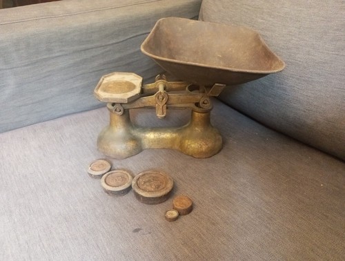 Vintage heavy cast iron - cast,