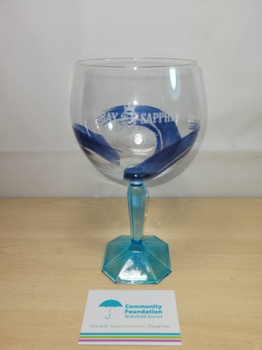 Bombay sapphire gin balloon - bombay,
