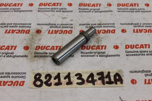 Intermediate gear shaft - gear,