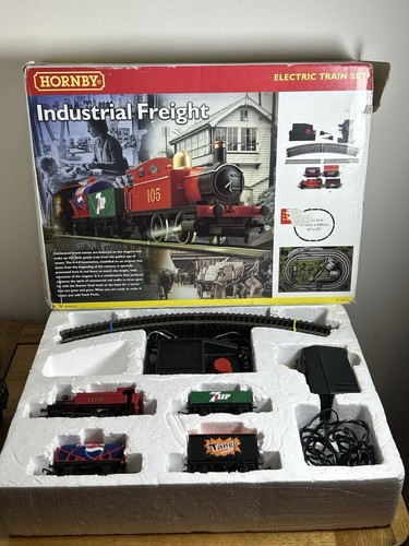 Hornby industrial freight - hornby,