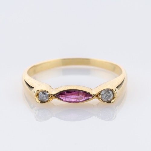750 yellow gold - ring, with