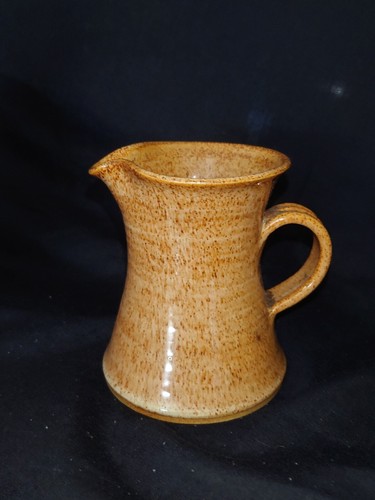 Welsh plwmp pottery - welsh,