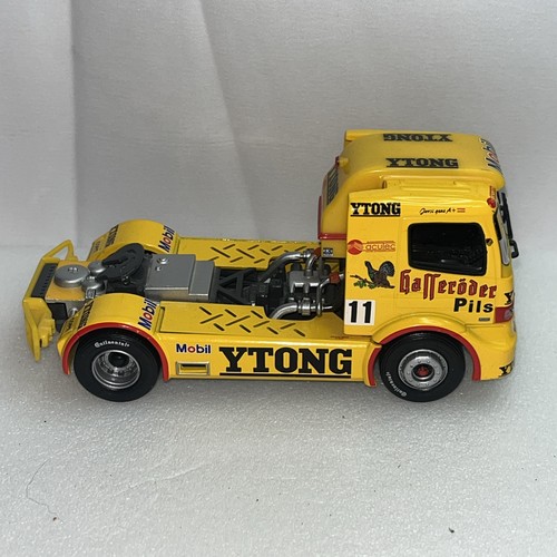 Corgi mercedes benz style - , a