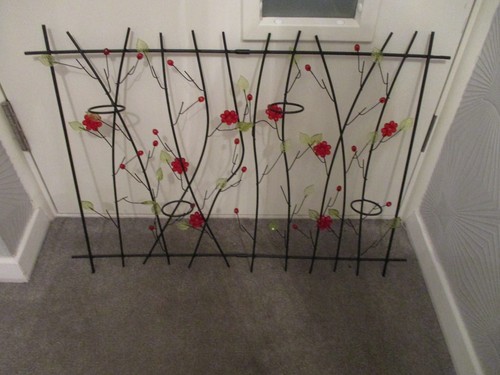 Wire bead wall - wire,