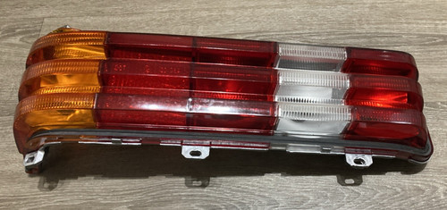 Mercedes benz w123 saloon - w123,