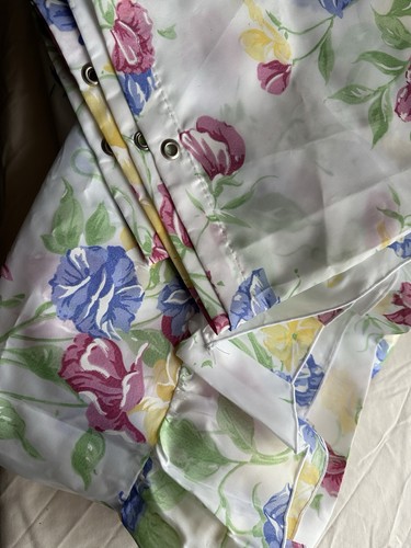 Frilled shower curtain - shower,