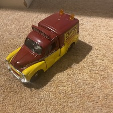Corgi Classics   Morris Minor