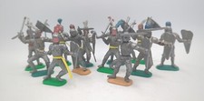 12x Vintage Timpo Toy Soldiers