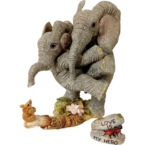 Tuskers love hero - is, hero'