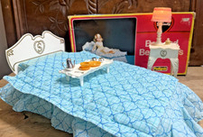 Vintage Sindy Bed Boxed