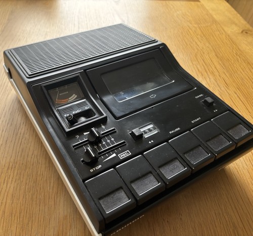 Grundig c460 vintage cassette - vintage,