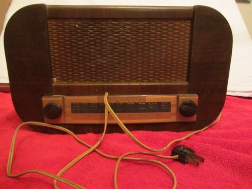 Antique wood radio - antique,