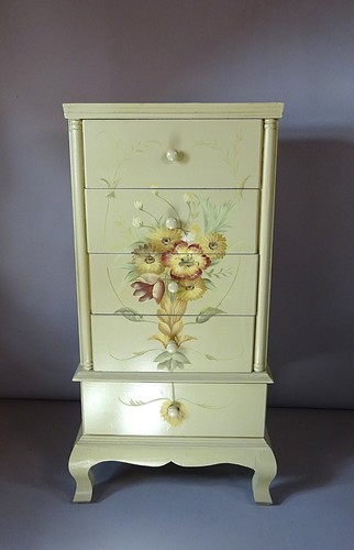 Painted wooden decorative - decorative, five