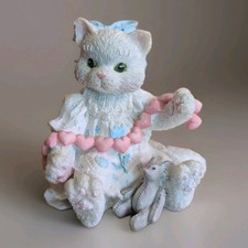 Calico Kittens 1992  A Good Friend Warms The Heart Mini Figurine Collectable 
