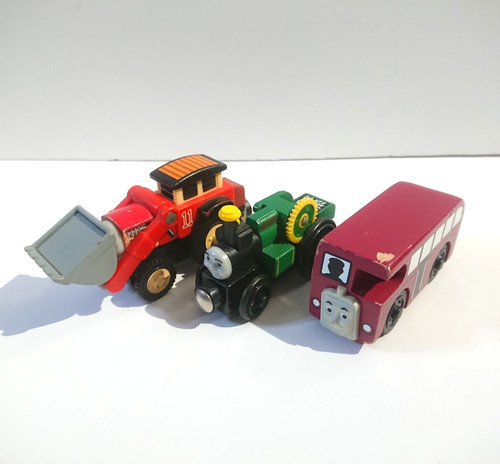 Thomas wooden railway train - train,