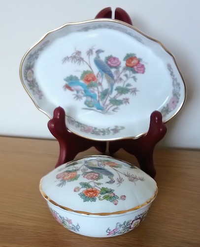 Pieces vintage wedgwood - of,