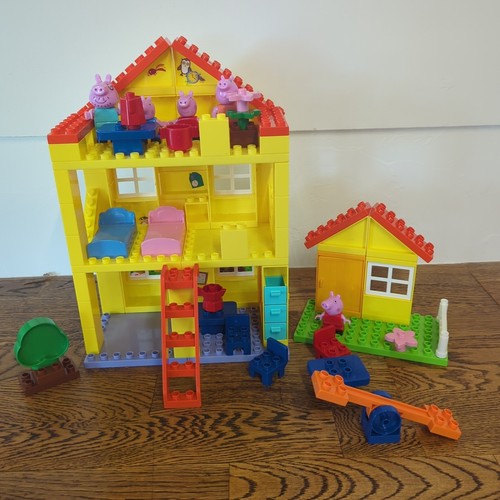 Peppa pig house construction - pig,