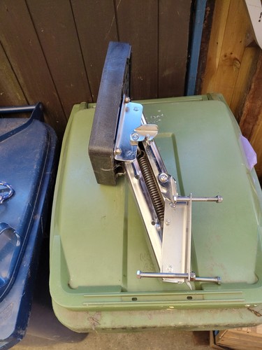 Stainless steel auxiliary - steel,