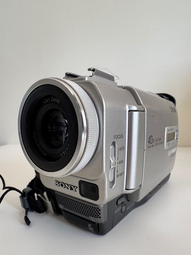 Sony dcr trv110e - sony, camcorder