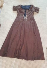 12th century Kirtle - handmade by Cloak'd and Dagger'd